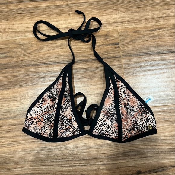 Bathing suit top - Picture 1 of 1